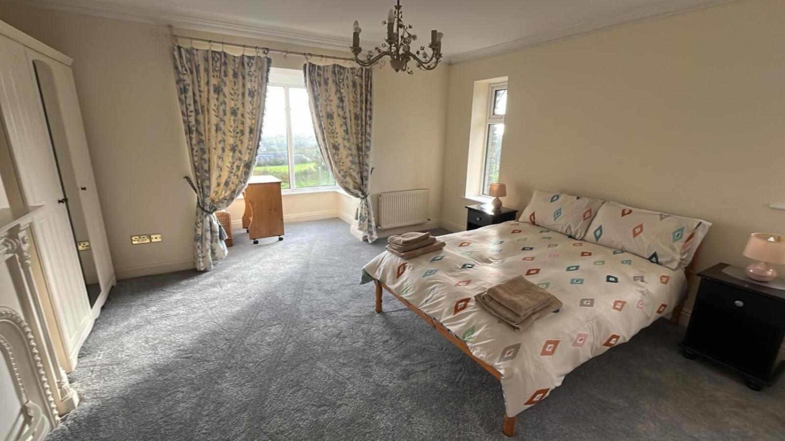 Scartagh House, Scartagh, * Clonakilty